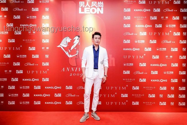 维港红毯星光璀璨，未来娱乐风尚趋势预测