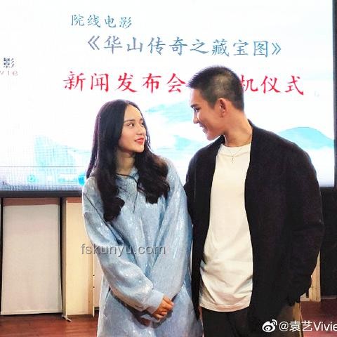 华山奇遇：外国朋友的“被忽悠”之旅🏔️