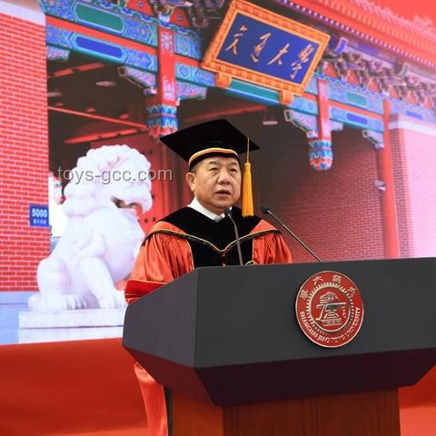 数学老师体验高考预估高分揭示教育变革新趋势