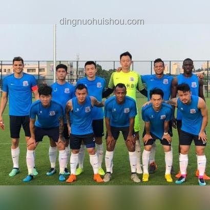 国足vs巴林首发阵容出炉：战术调整与球员状态成胜负关键