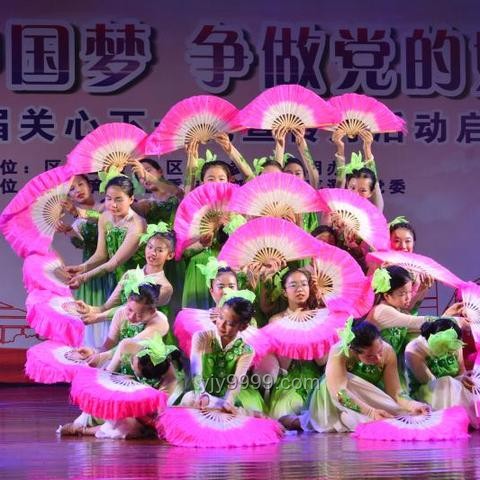 高考完挑扁担回家的女孩如何规划师范学习之路