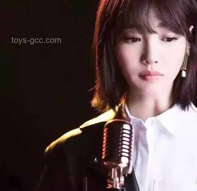 36岁女星“霉霉”疑似秘婚：娱乐与爱情的交响曲