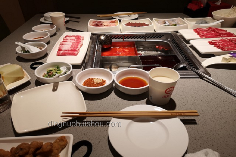 海底捞转型卖盒饭实战指南：应对市场变化策略