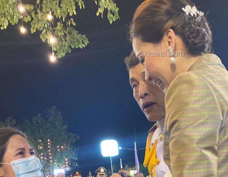 19岁女生泰国拍戏疑失联：追梦路上的警醒与自救